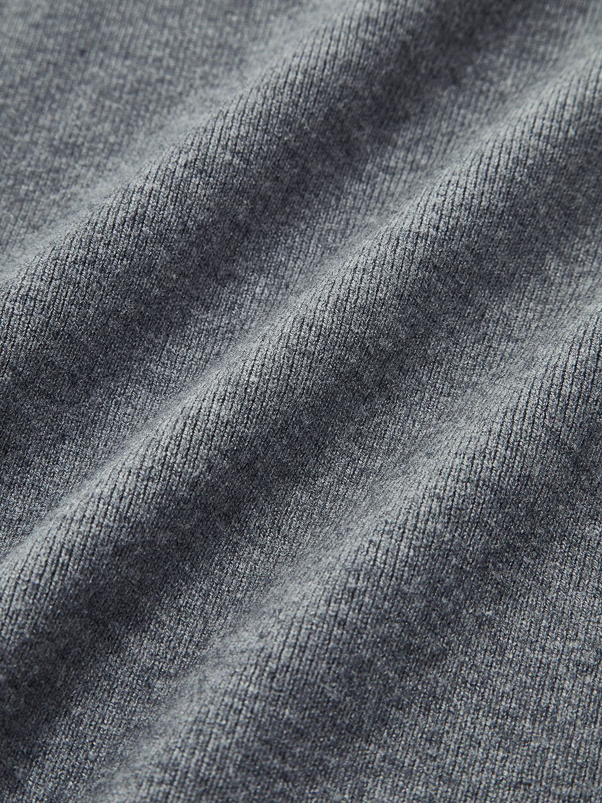 Yuvarlak Yaka Düğmeli Örgü Hırka