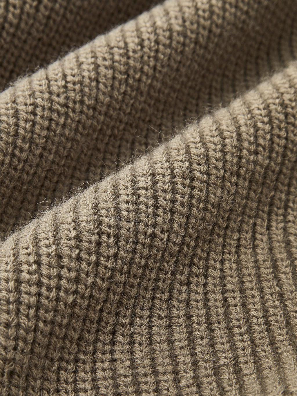 V Yaka Kapaklı Cepli Panel Örgü Dış Giyim