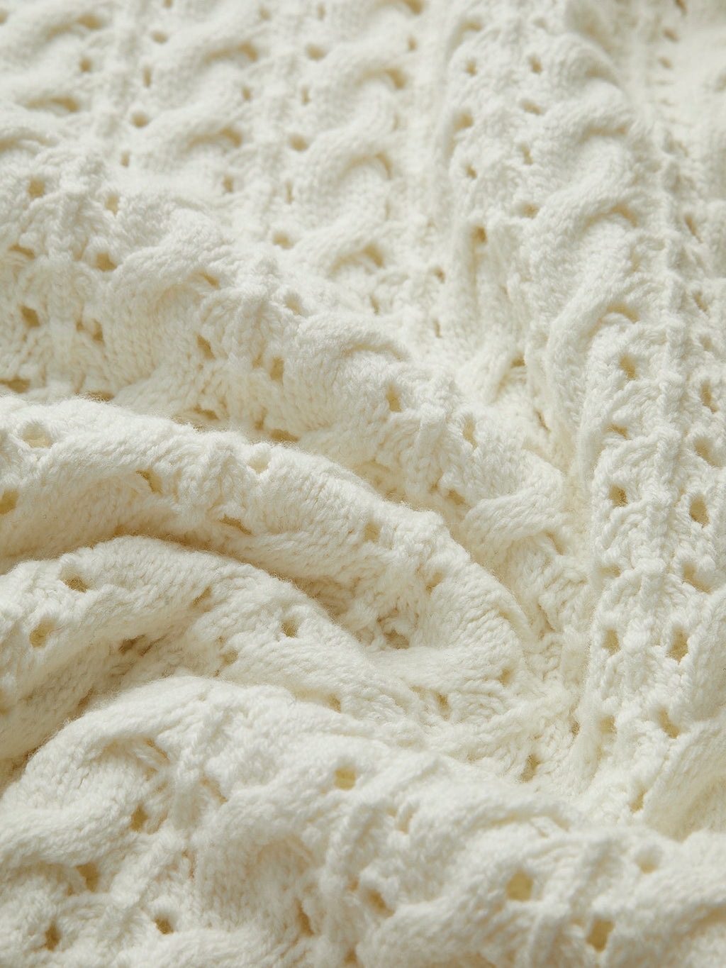 Fiyonklu Yuvarlak Yakalı Hırka