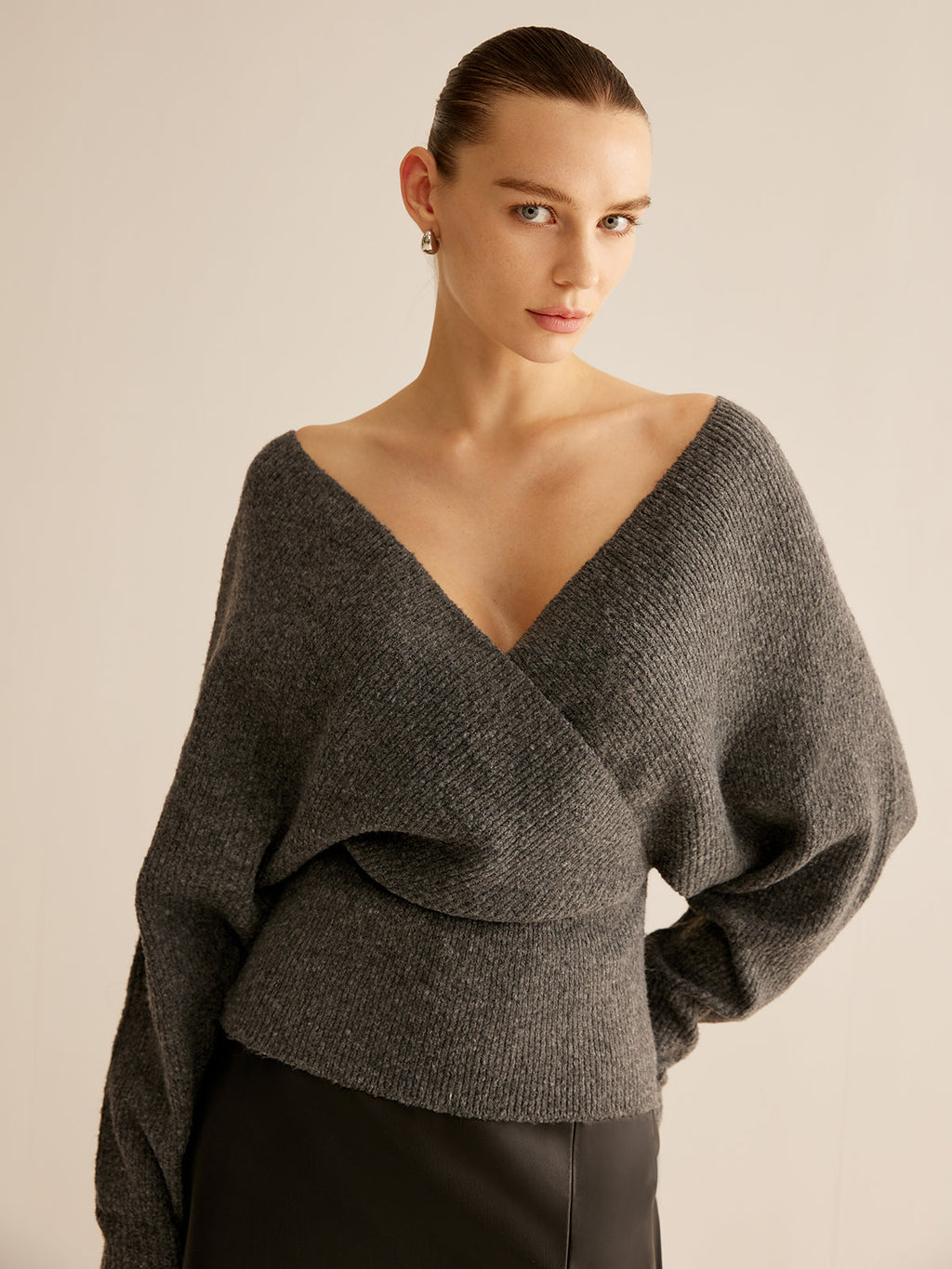 Kaburgalı Çapraz Büzgülü Kazak