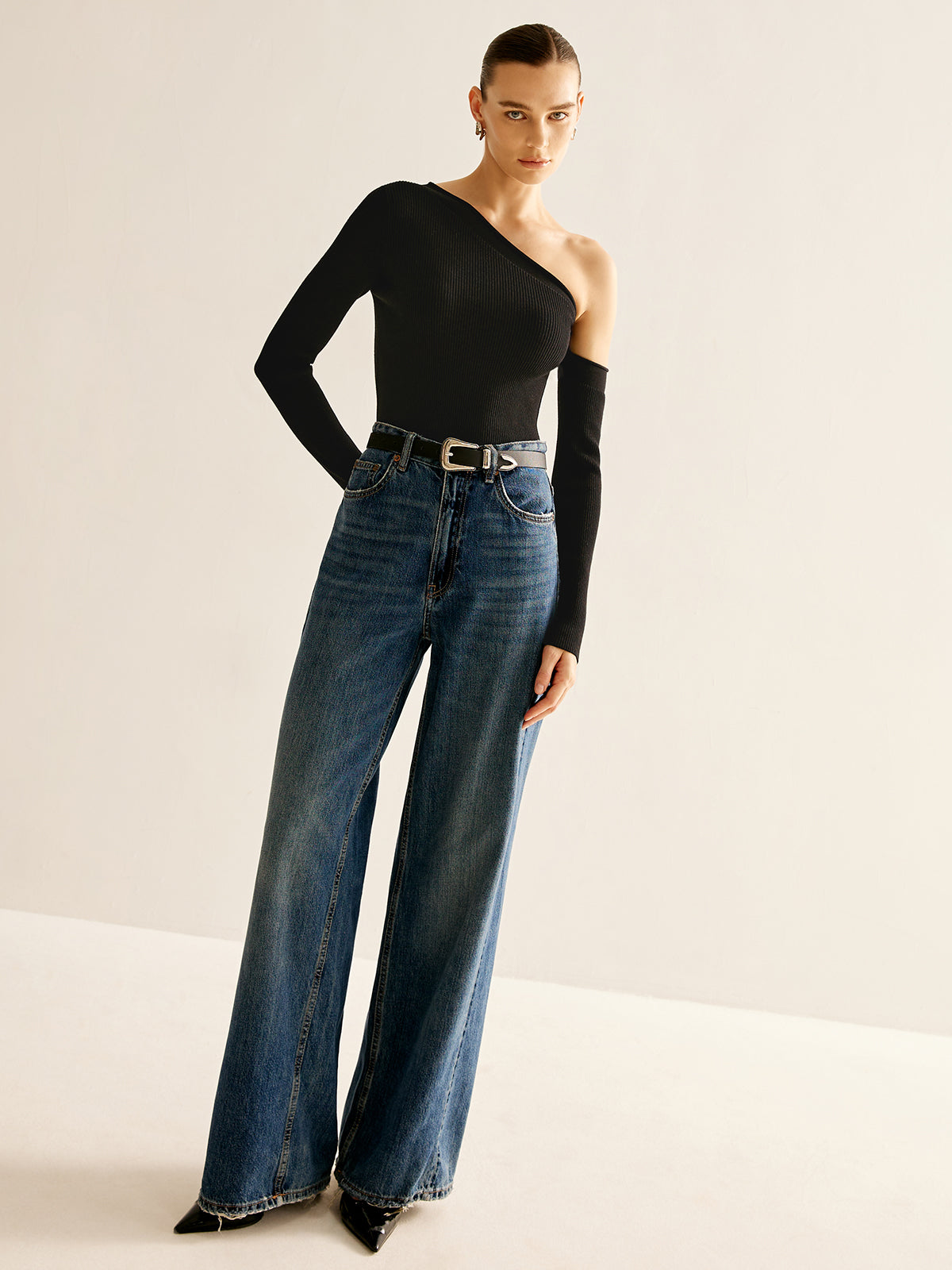 Düz Tek Omuzlu Örgü Üst