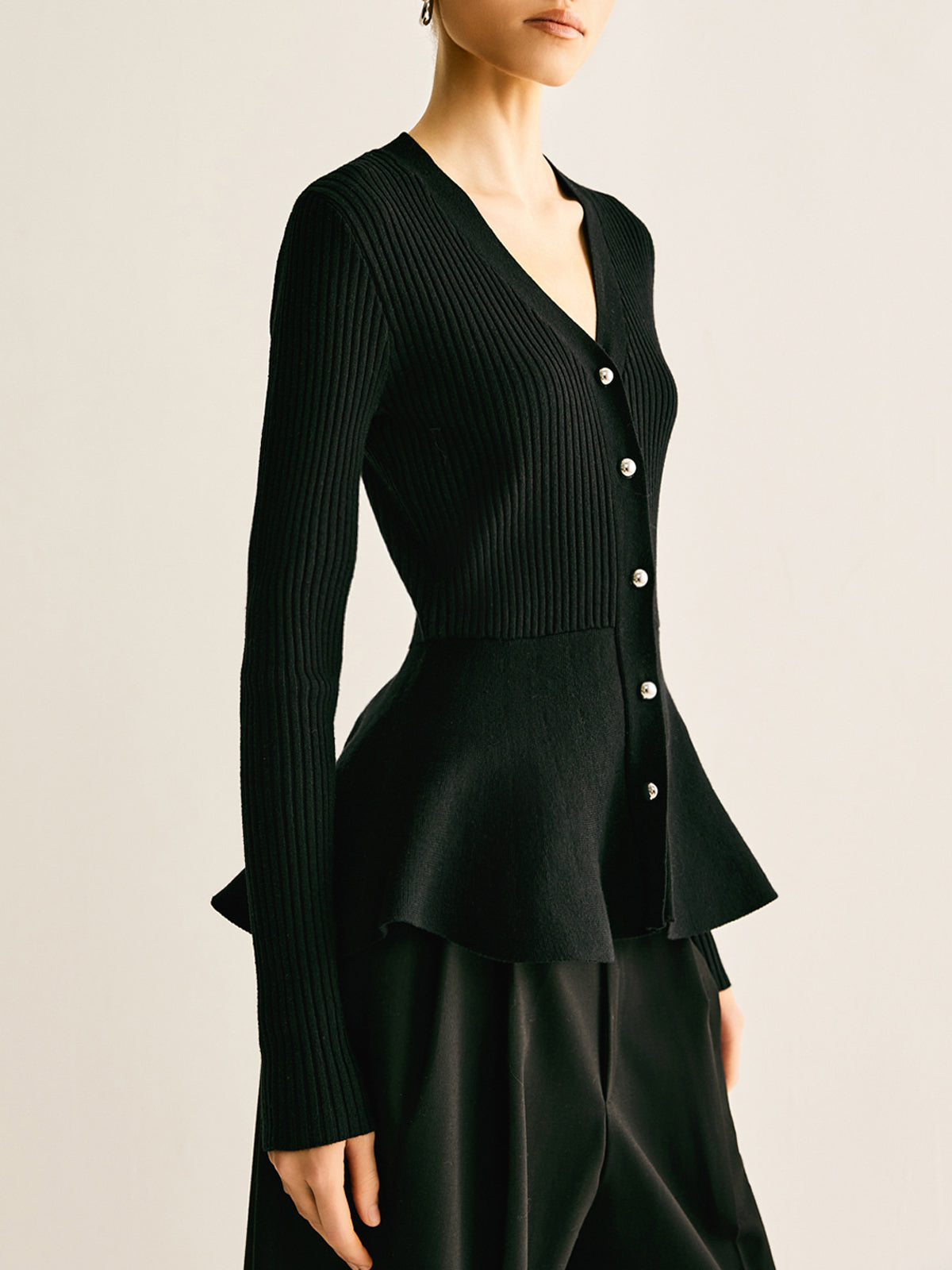 Büyük Boy Yivli Panel Tomurcuk Bel Düğmeli Örgü Üst