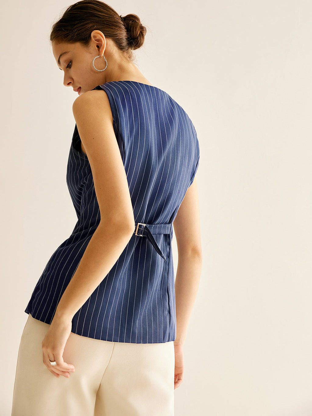 Pinstripe Düğmeli Kolsuz Gömlek