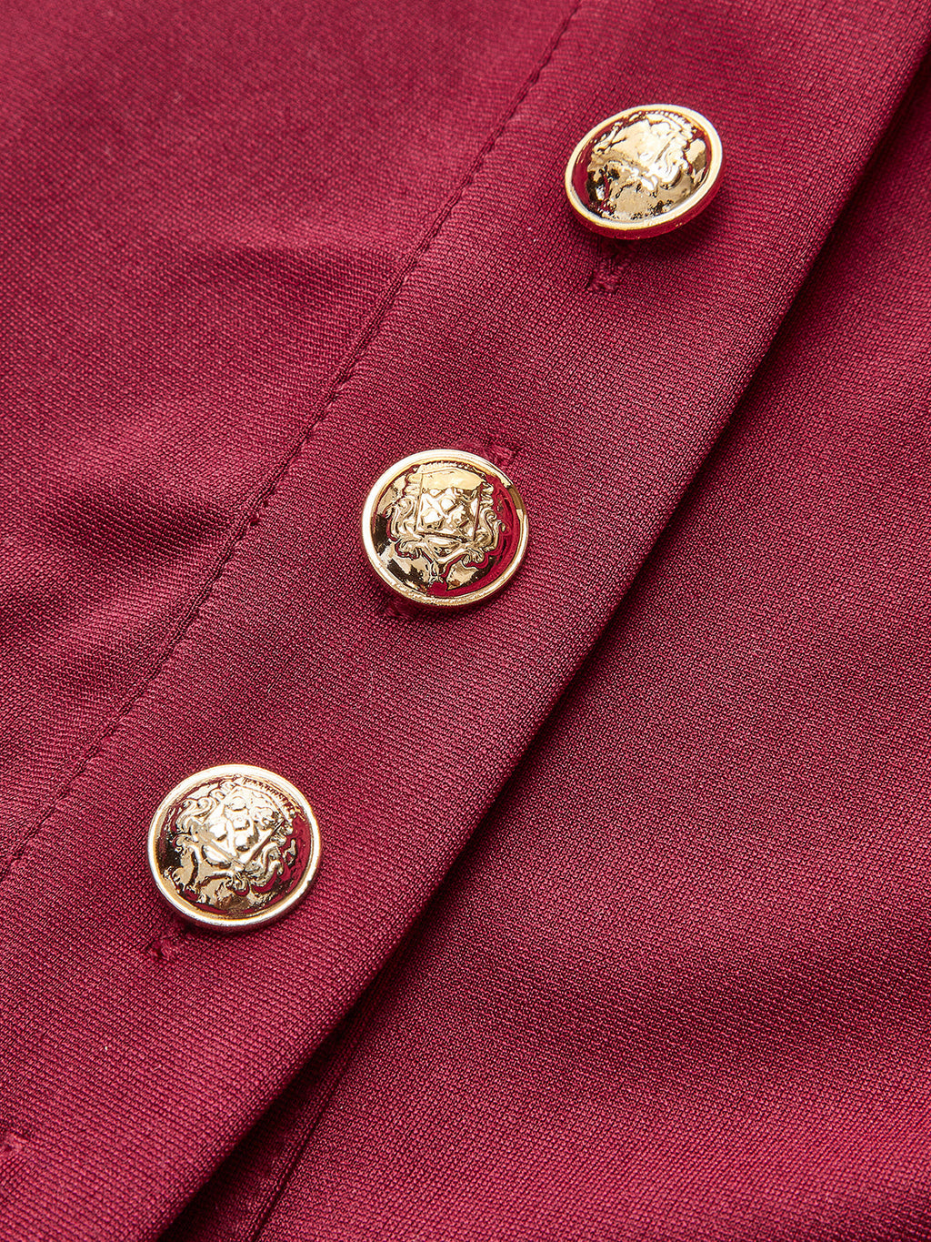 Düğmeli Kısa Ceket