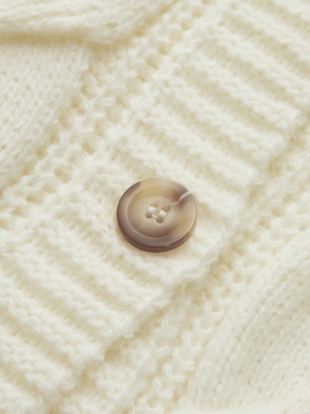 V Yaka Düğme Mekanizmalı Kablolu Hırka