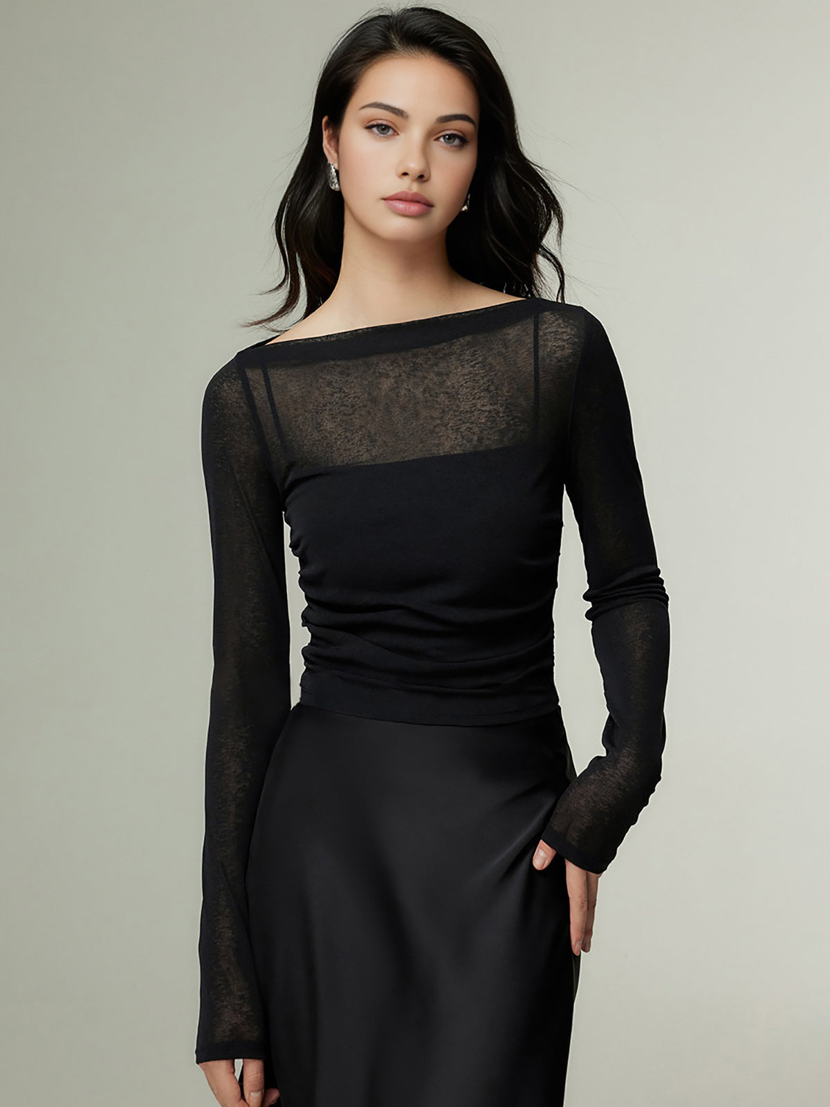 Düz Yaka Şeffaf Panel Jersey Üst