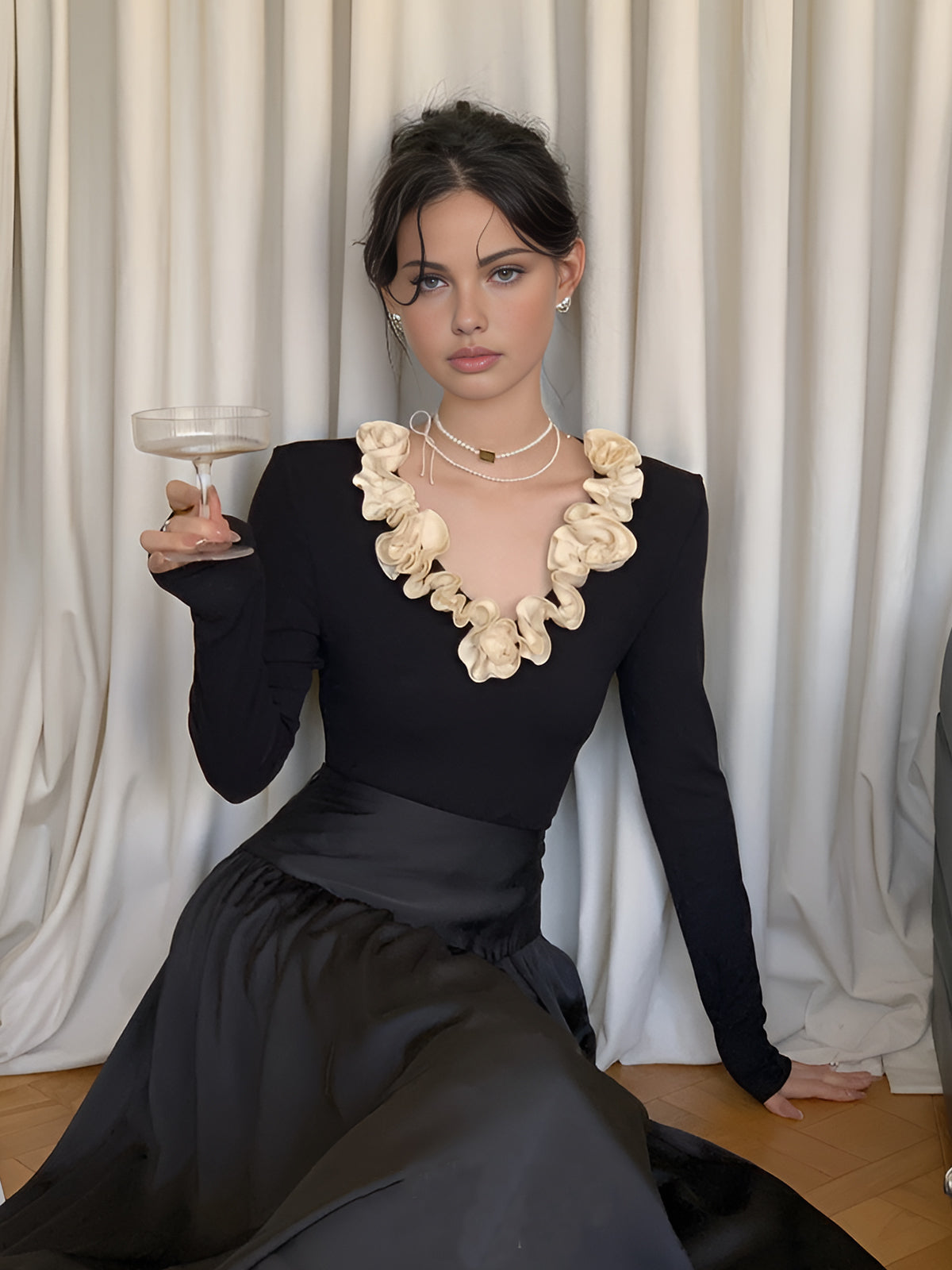 Pamuklu Çiçek Desenli Slim Tişört