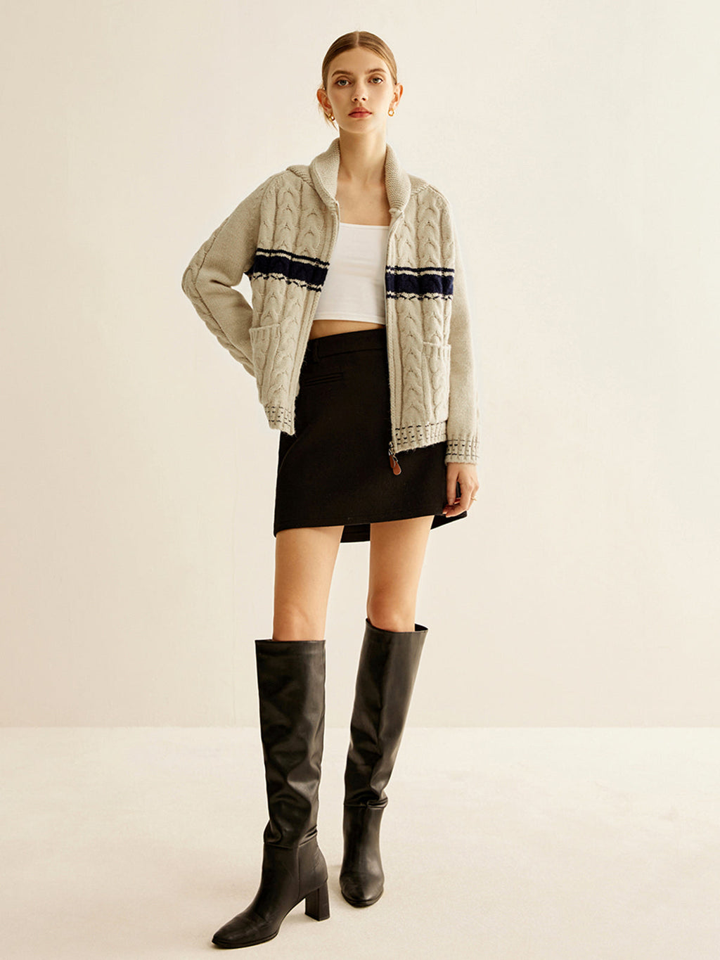 Renk Bloklu Büküm Fermuarlı Örme Dış Giyim