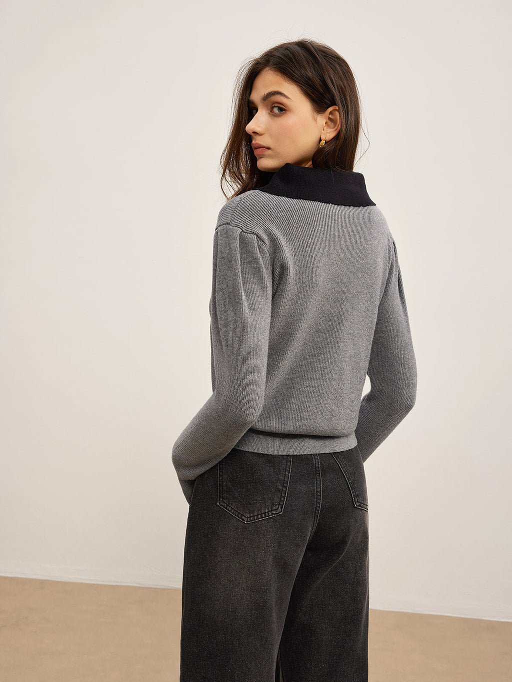 Kontrast Yaka İnce Düğmeli Hırka