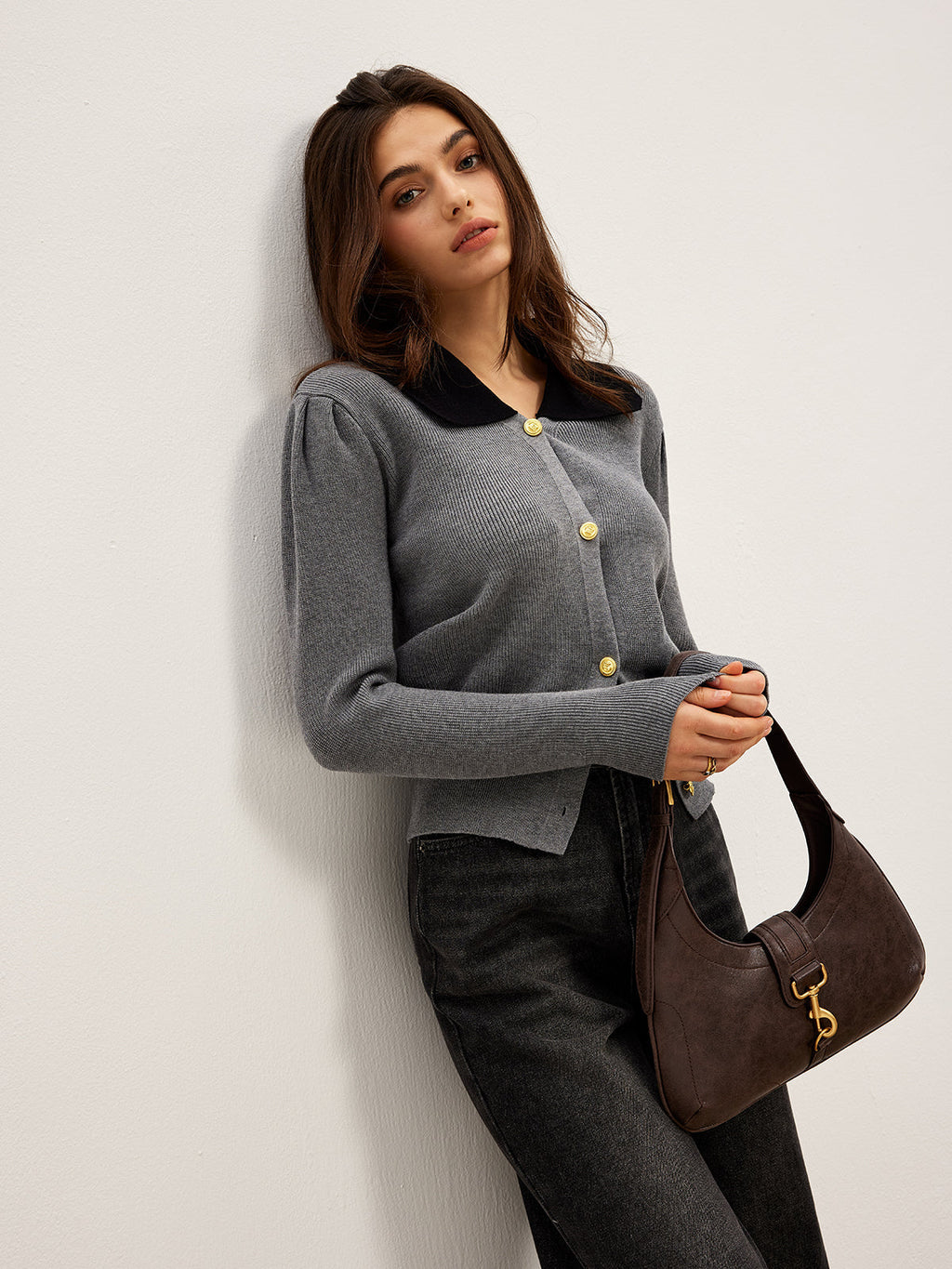 Kontrast Yaka İnce Düğmeli Hırka