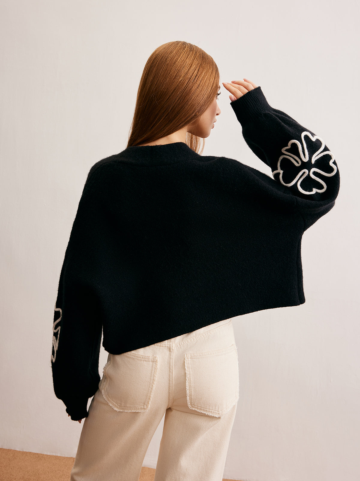 Örgü-Çiçekli Kısa Dış Giyim