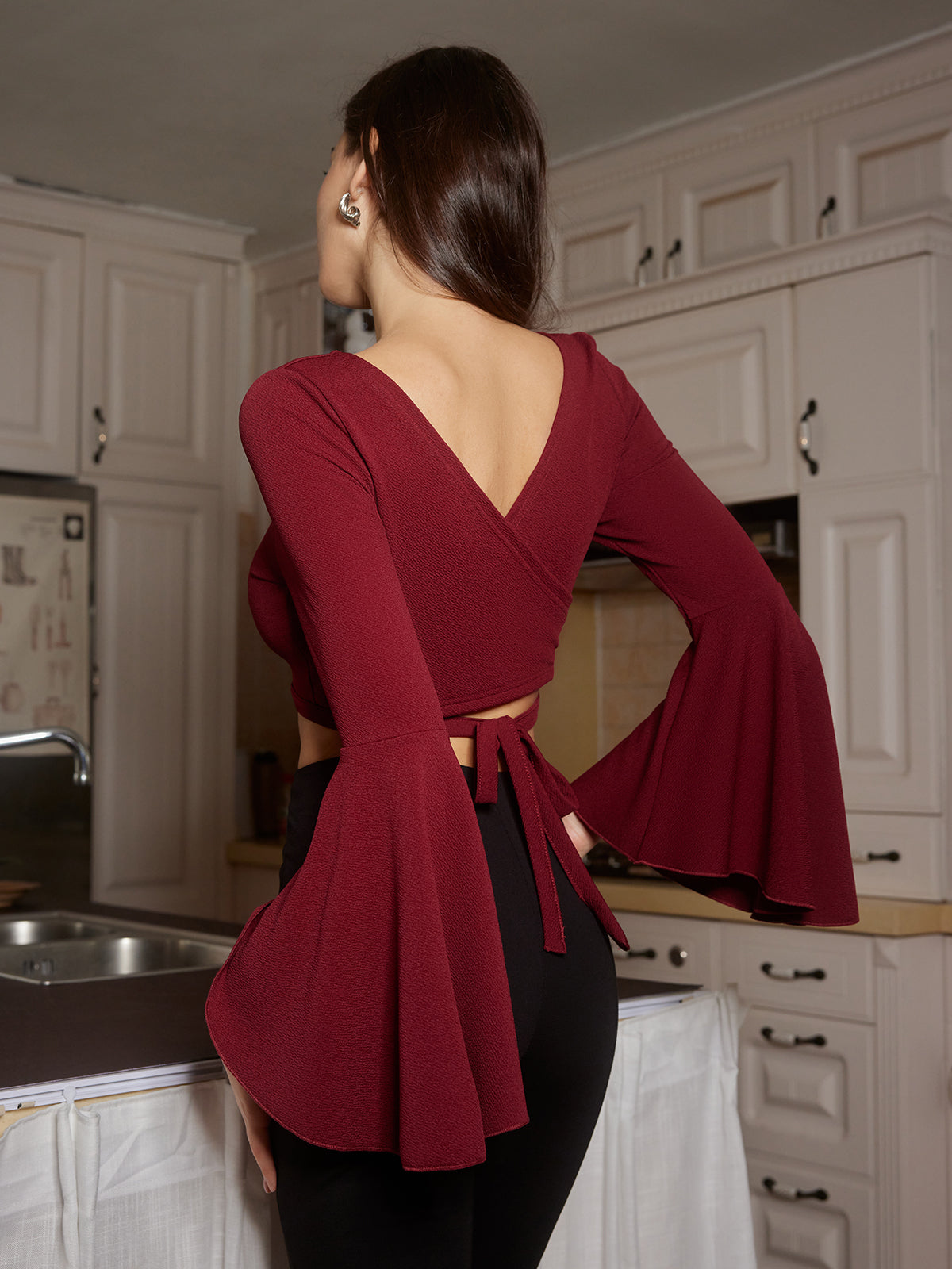 Kırpılmış Volanlı Kravat Tişört