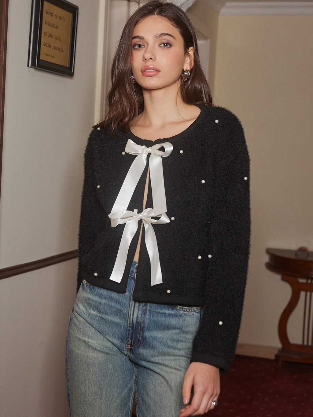 Boncuklu Dekor Fiyonk Örgü Üst