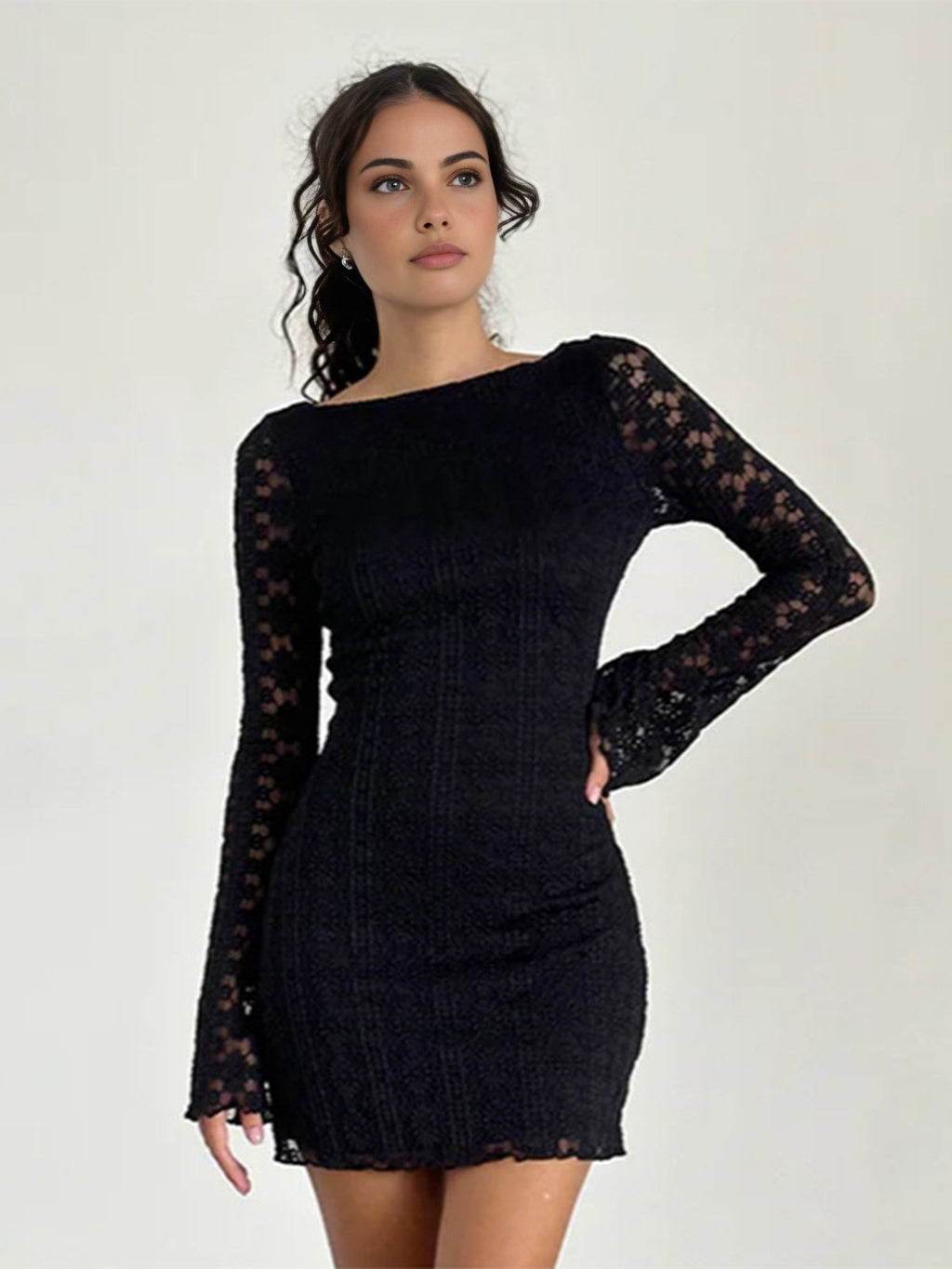 Detaylı Mini Elbise