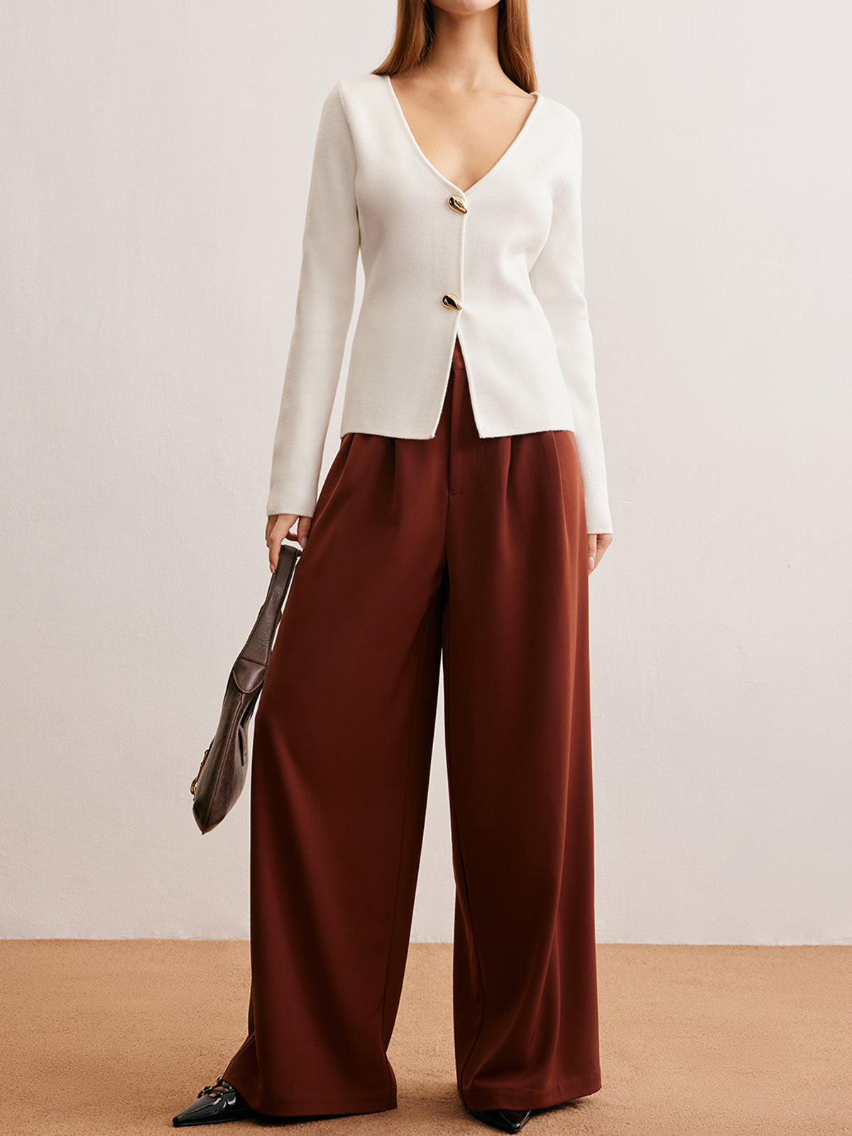 Damla Düğmeli V Yaka Hırka