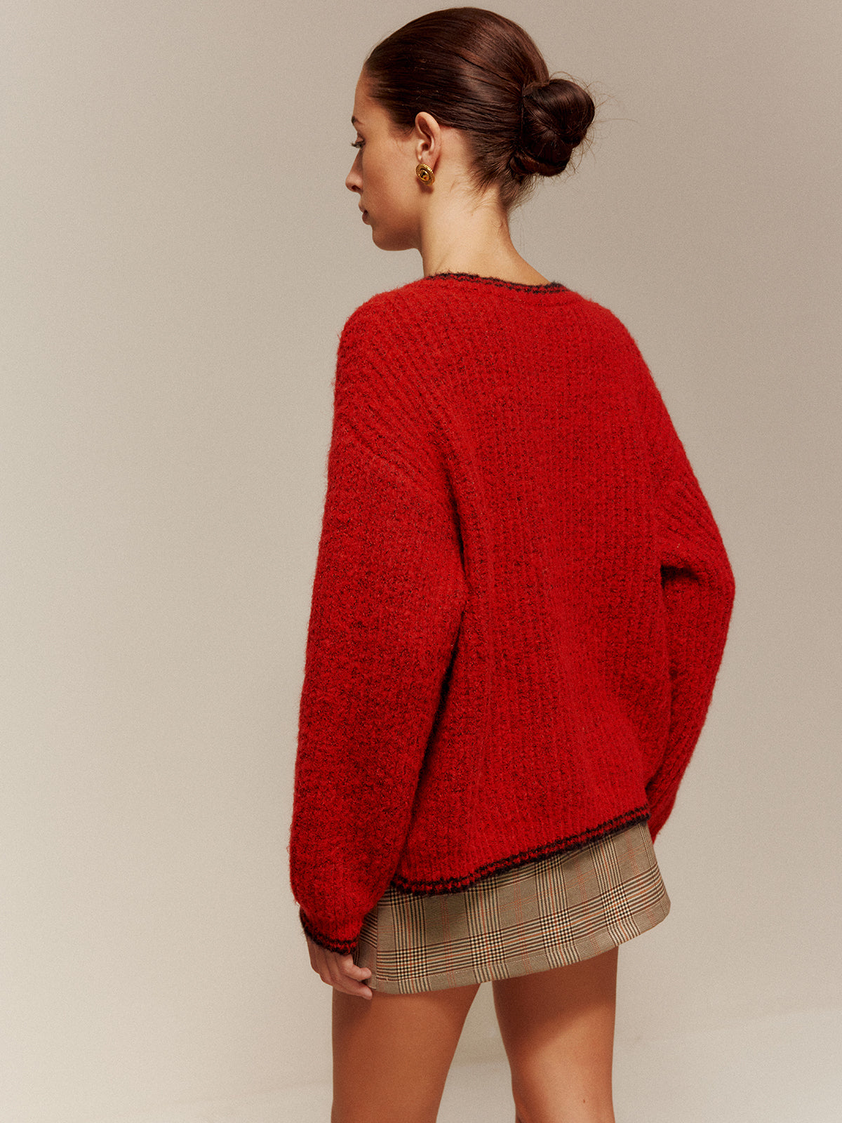 Kontrast Kesim Cepli Düğmeli Hırka