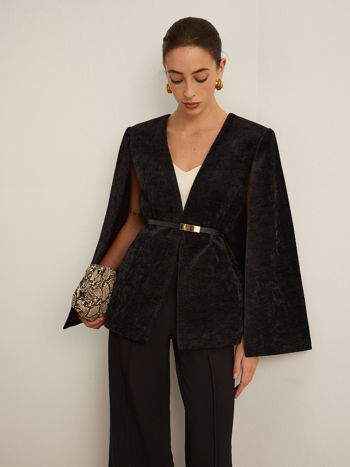 Kadife Kuşaklı Pelerin