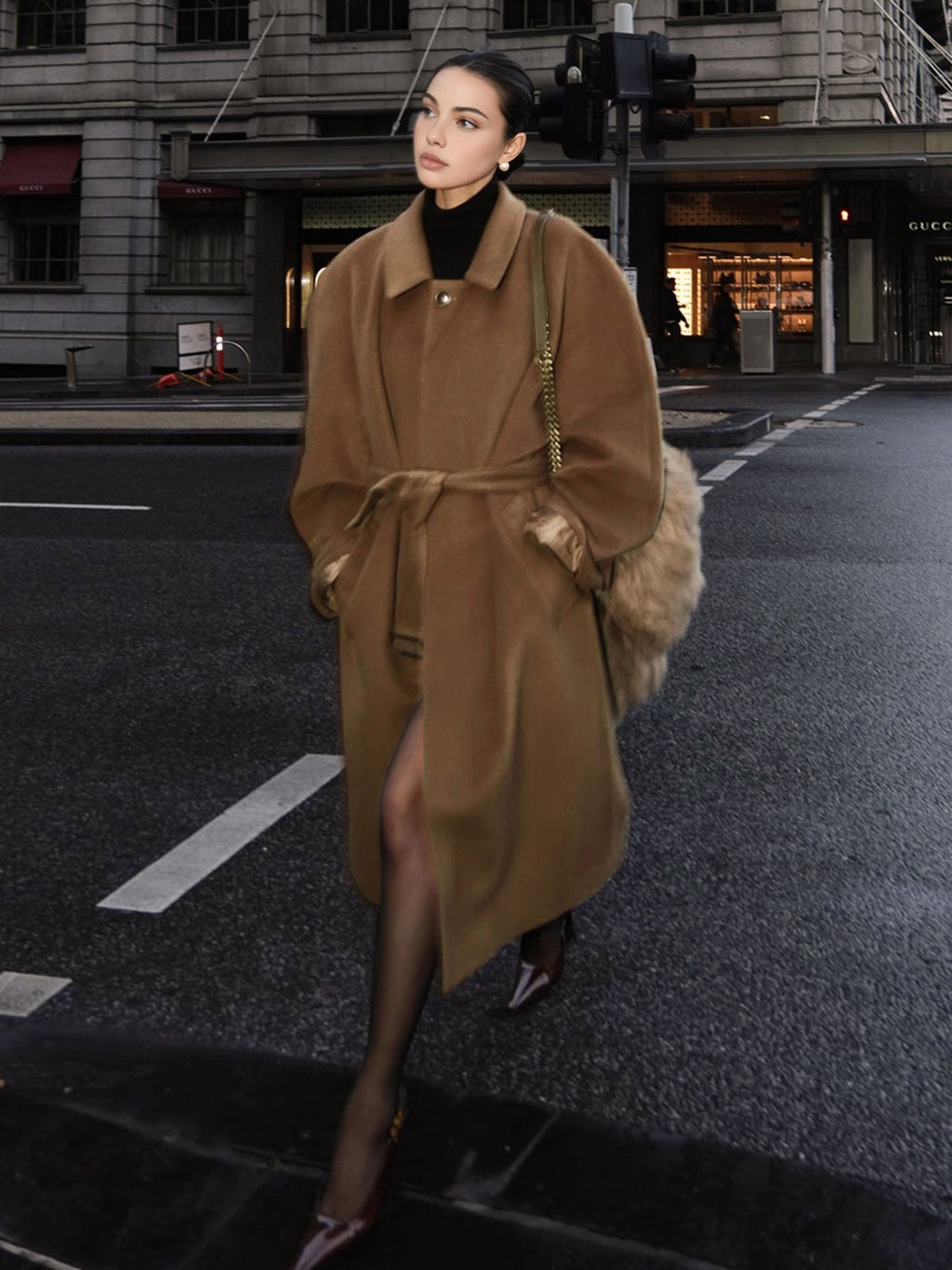 Düğmeli Kuşaklı Yaka Uzun Palto