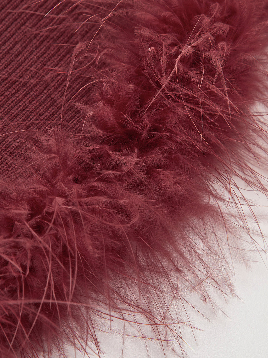 Tüylü Kenarlı Yün Karışımlı İnce Kazak