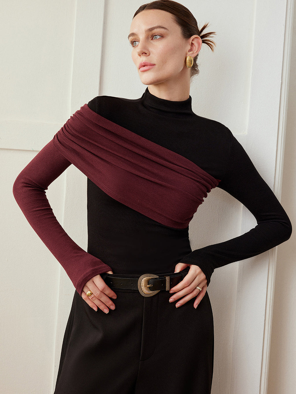 Renk Bloklu Pileli Jersey Slim Üst