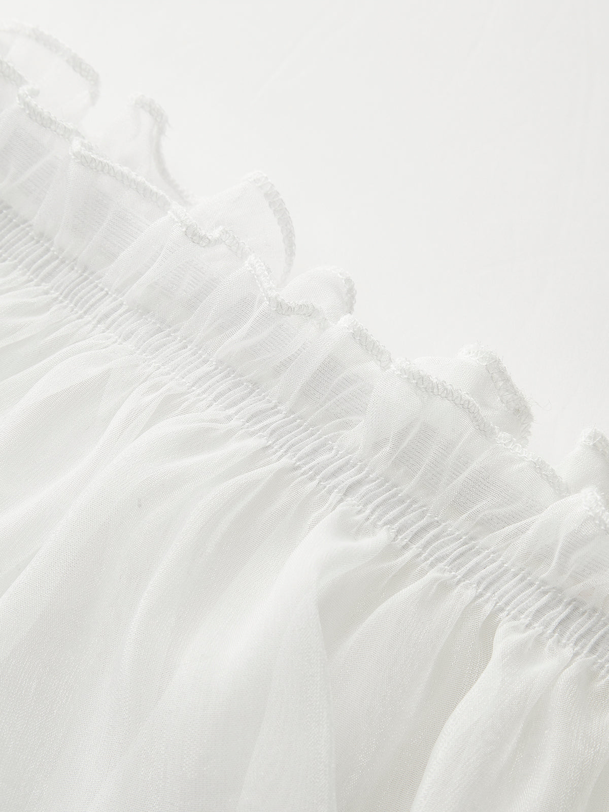 Yarı Şeffaf Degrade Çiçekli Omuzdan Askılı Şifon Üst