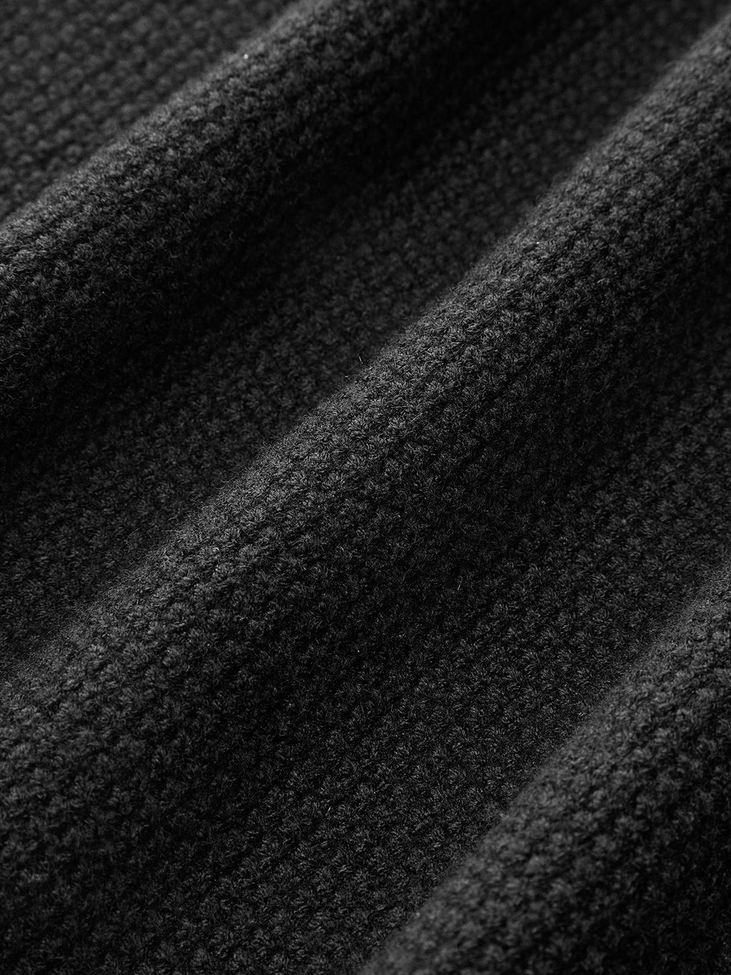 Taraklı Kenarlı Ön Bağcıklı Yelek