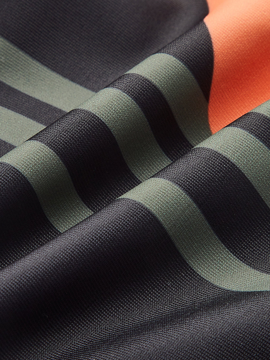 Halter Yaka Bağlamalı Bikini Takımı