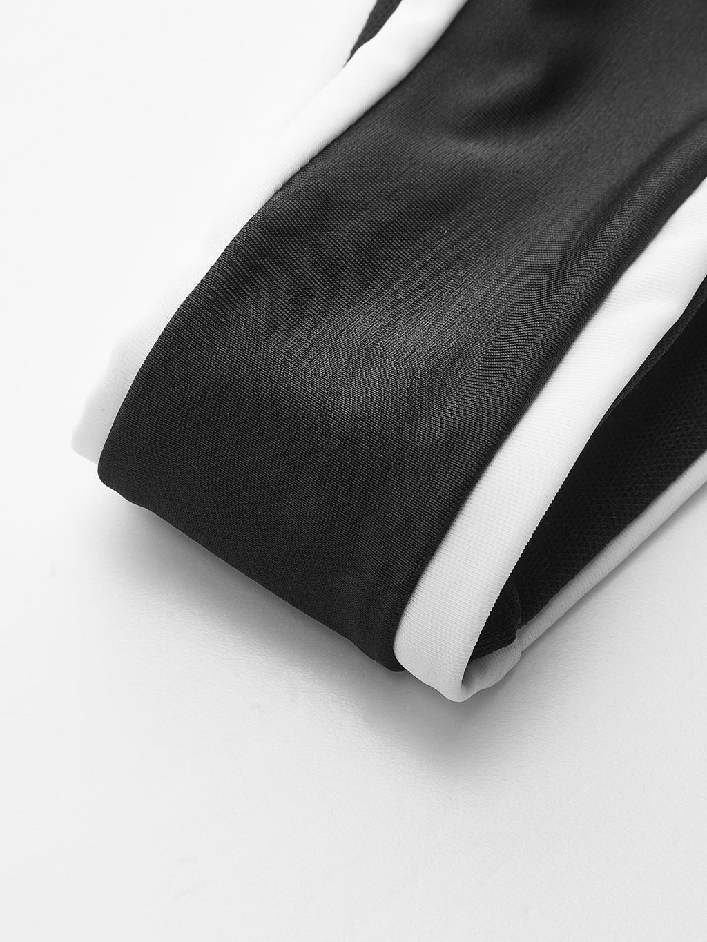 Kontrast Kesimli Kesim Bikini Takımı