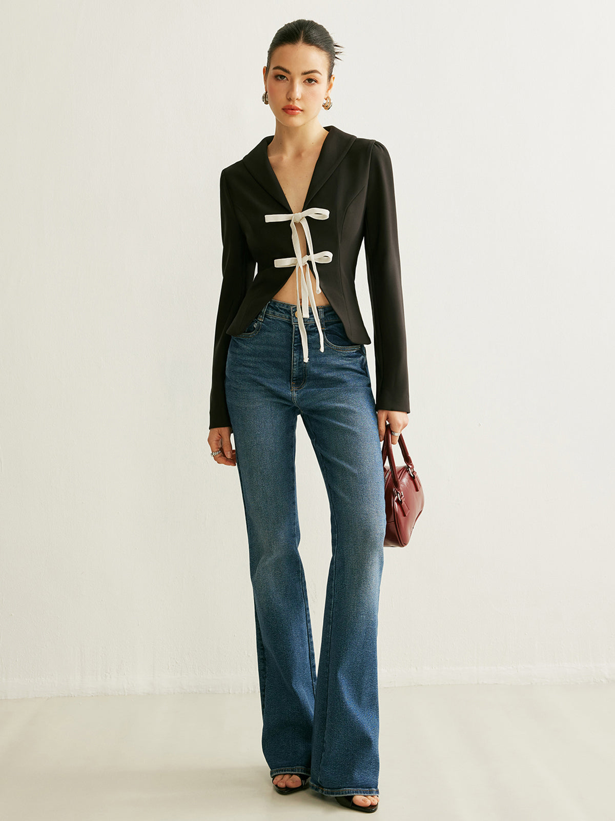 V Yaka Önü Bağlamalı Blazer