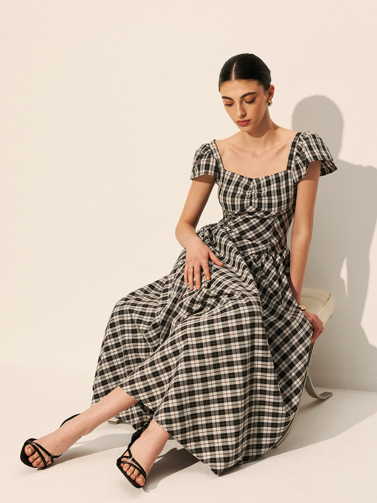 Dama Tahtası Kabarık Kollu Elbise