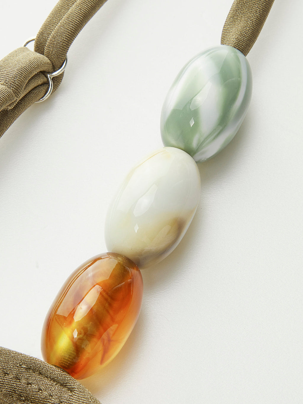 Boncuklu Askılı Kesikli Tek Parça Mayo