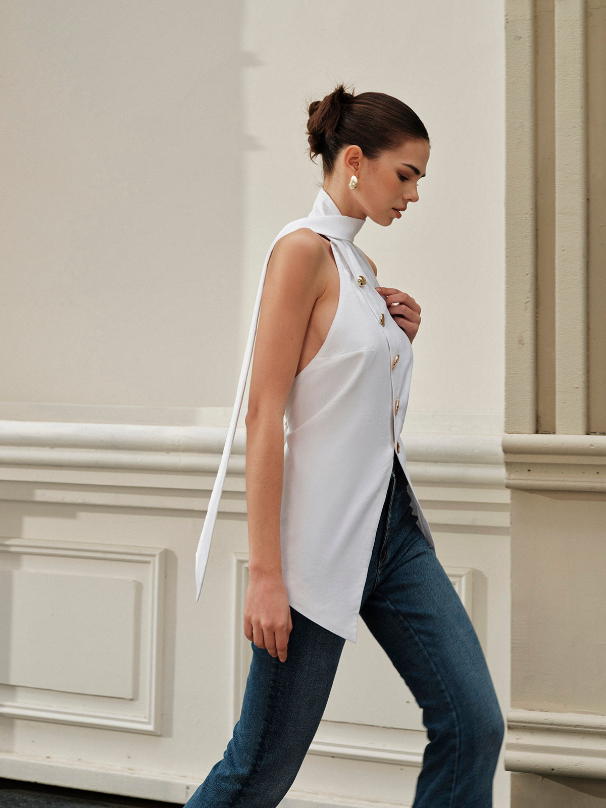 Halter Asimetrik Metal Düğmeli Üst