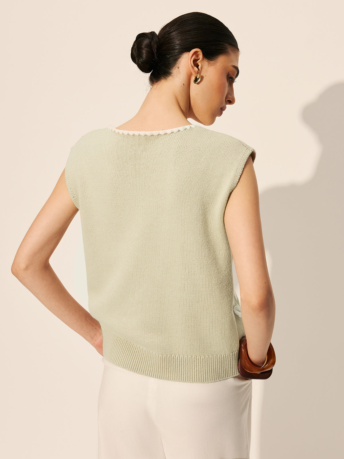 Nakışlı Fiyonklu Çiçekli Kazak Yelek