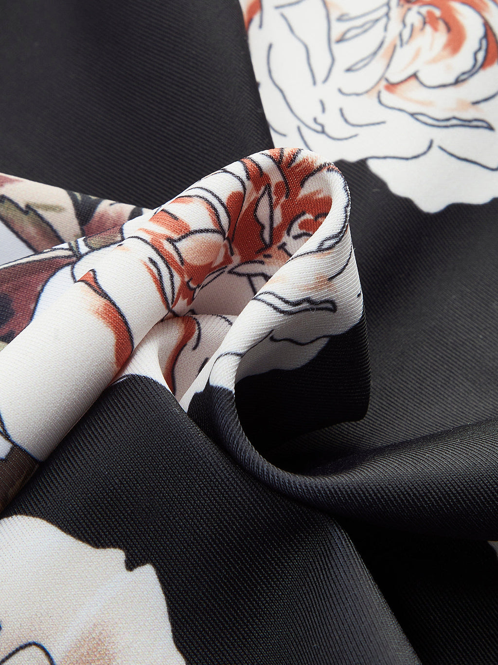 Çiçekli Bağcıklı Omuzlu Tek Parça Mayo Üstü Örtülü