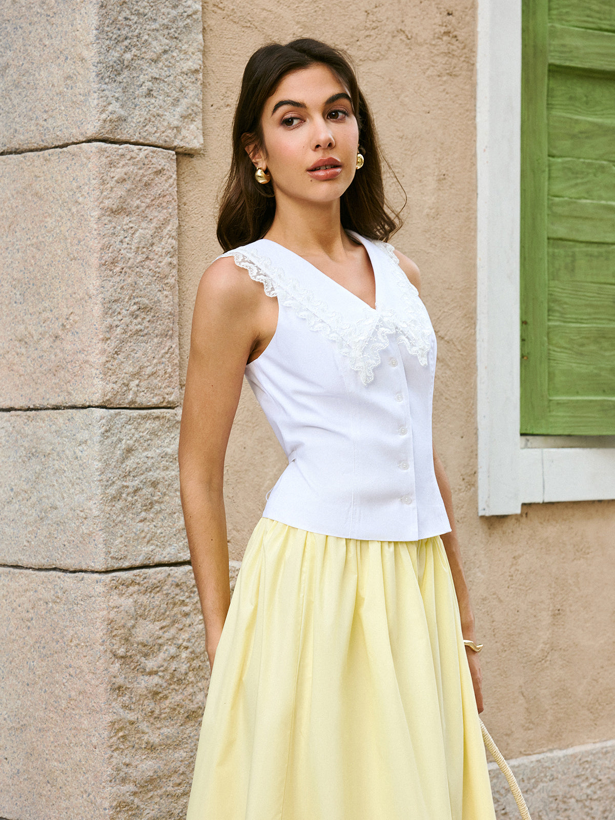 Pamuk Ve Keten Dantel Nakışlı Üst