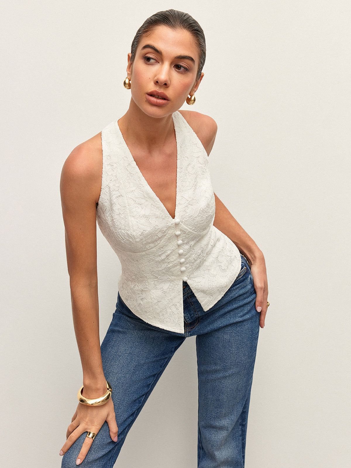 Dantel Düğme Detaylı Askılı Üst