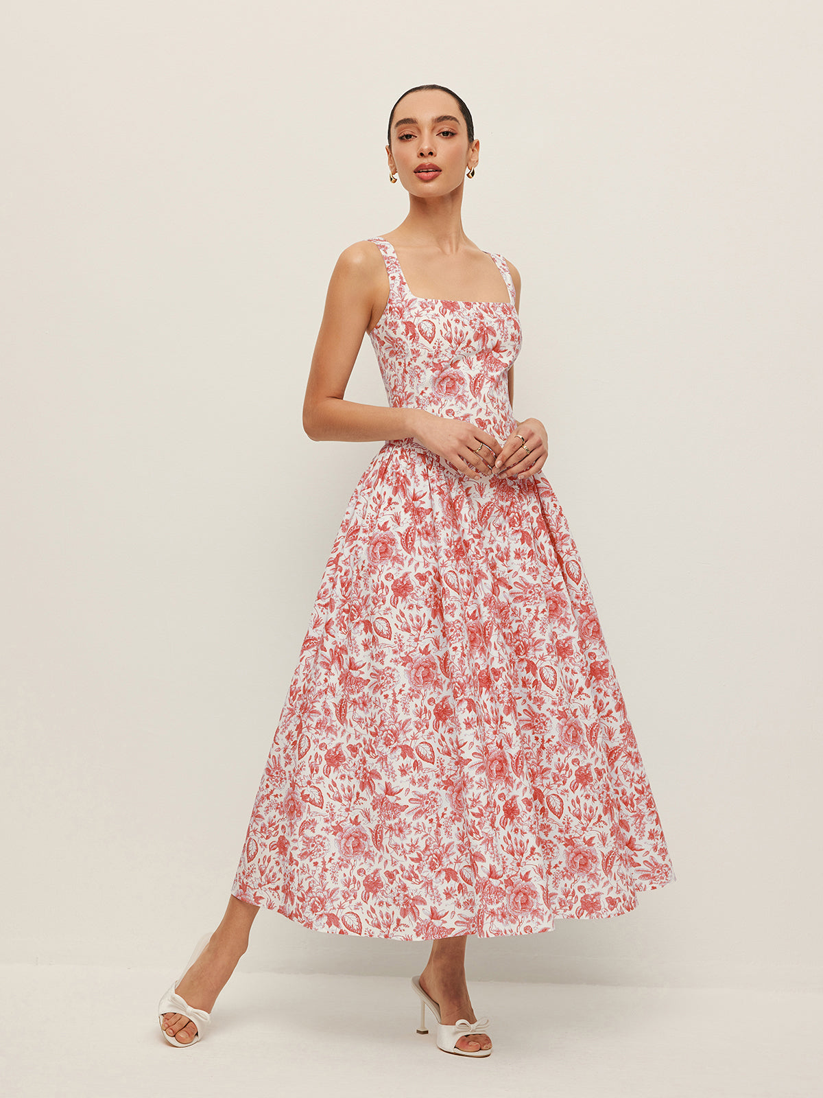 Cepli Kare Yaka Baskılı Elbise