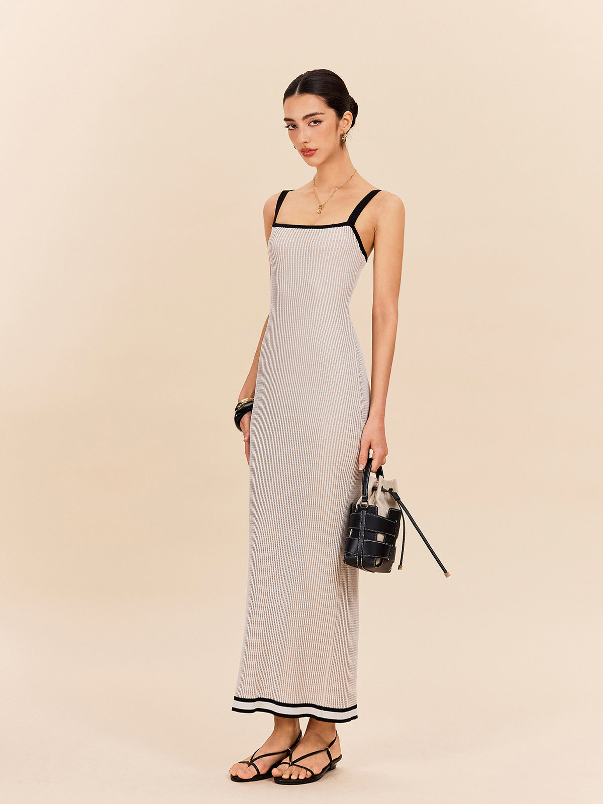 Çizgili Kontrast Kesim İnce Askılı Kazak Elbise