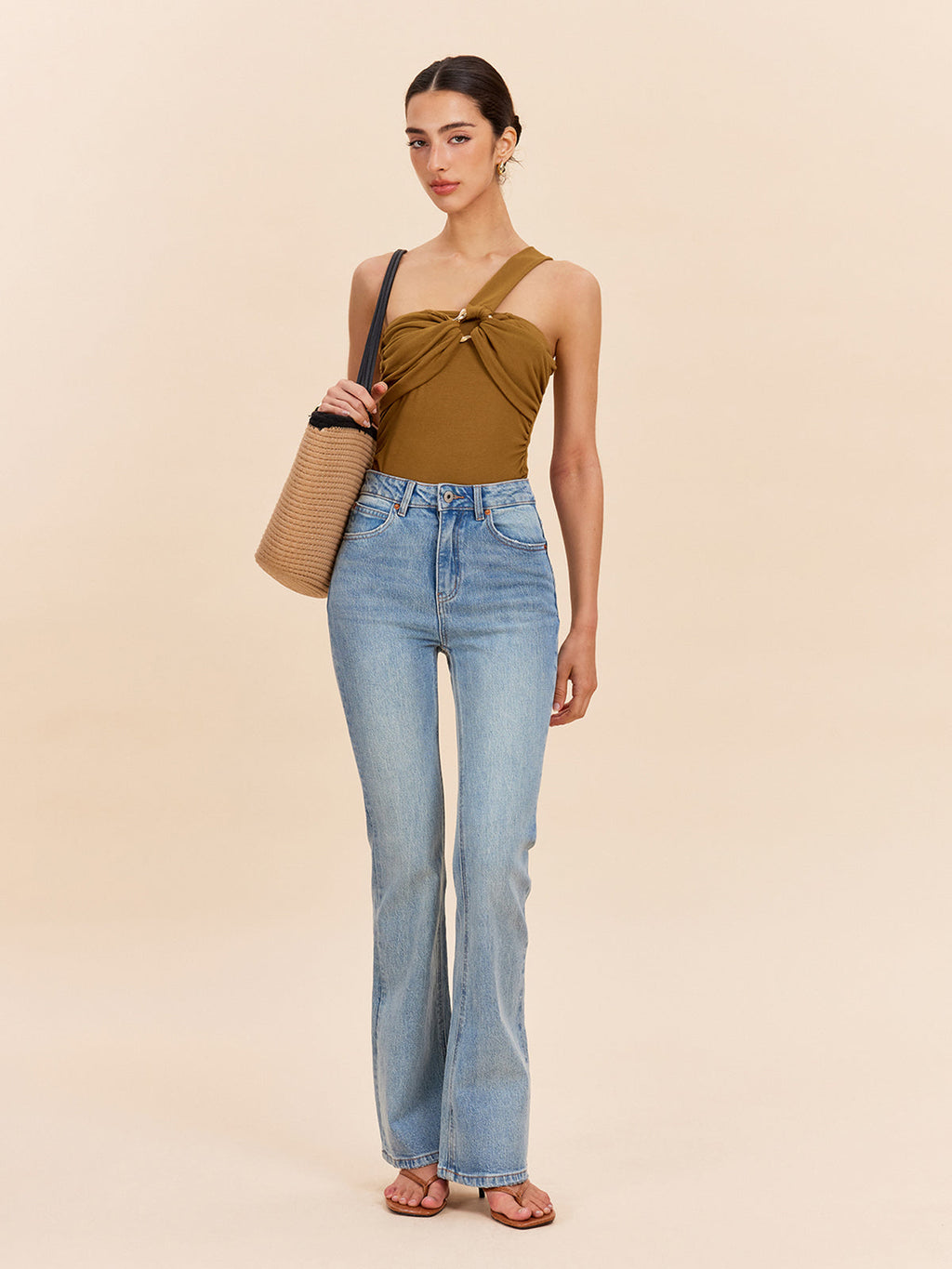 Twist Ön Tek Omuzlu Üst