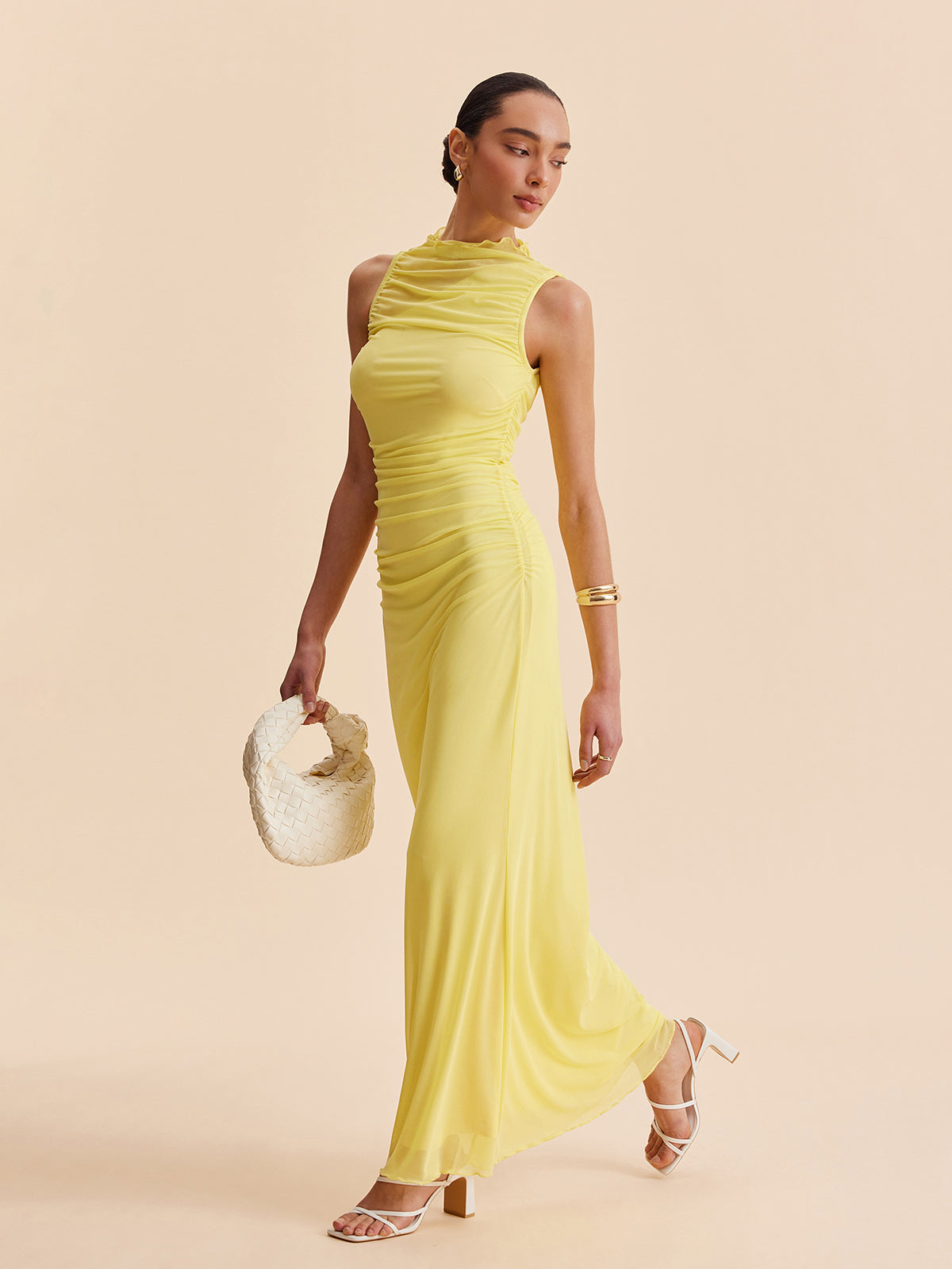 Fileli Kıvrımlı Kolsuz Elbise