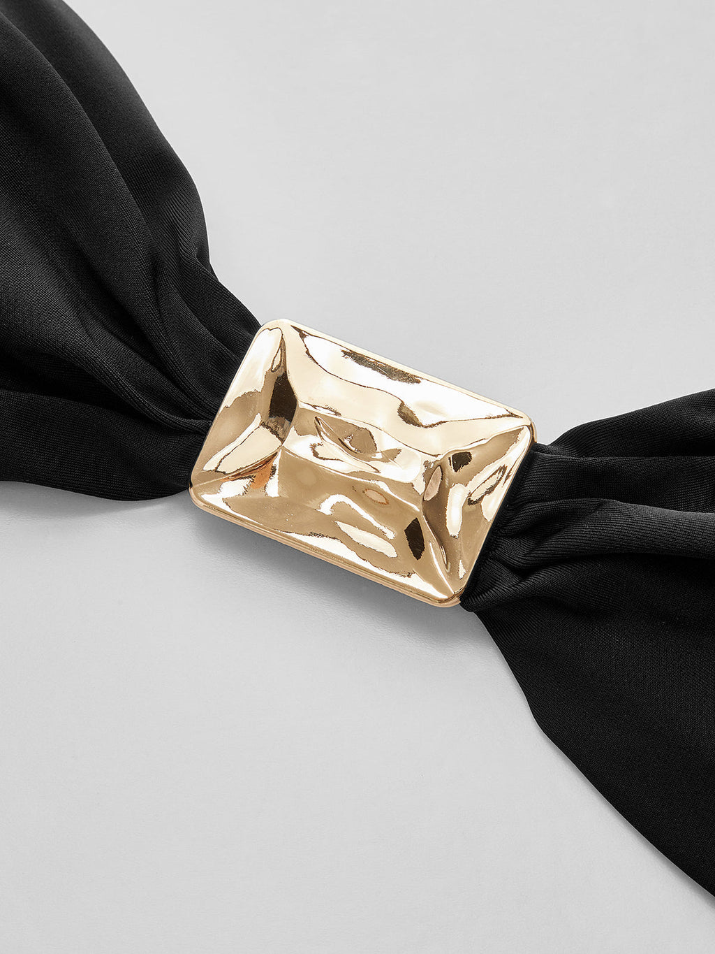 Metalik Fiyonklu Bandeau Bikini Üstü