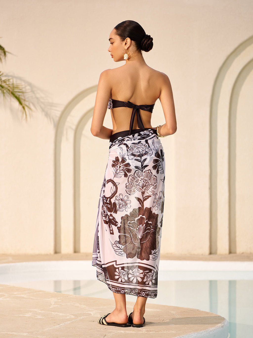 Yarı Şeffaf Çiçek Desenli Bağcıklı Etek