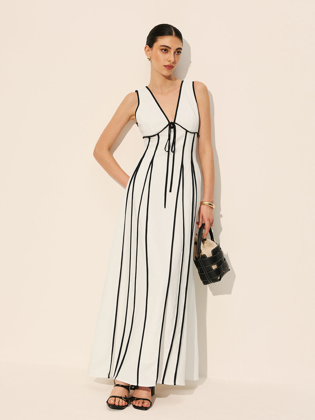 Cepli Kontrast Kesim Elbise