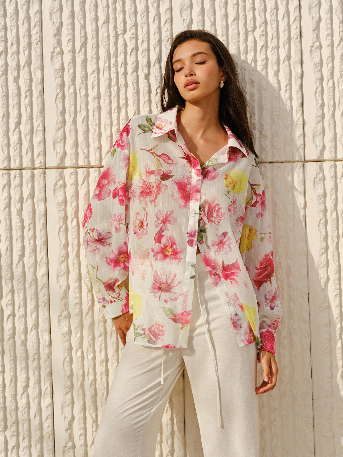 Çiçek Desenli Uzun Kollu Düğmeli Gömlek