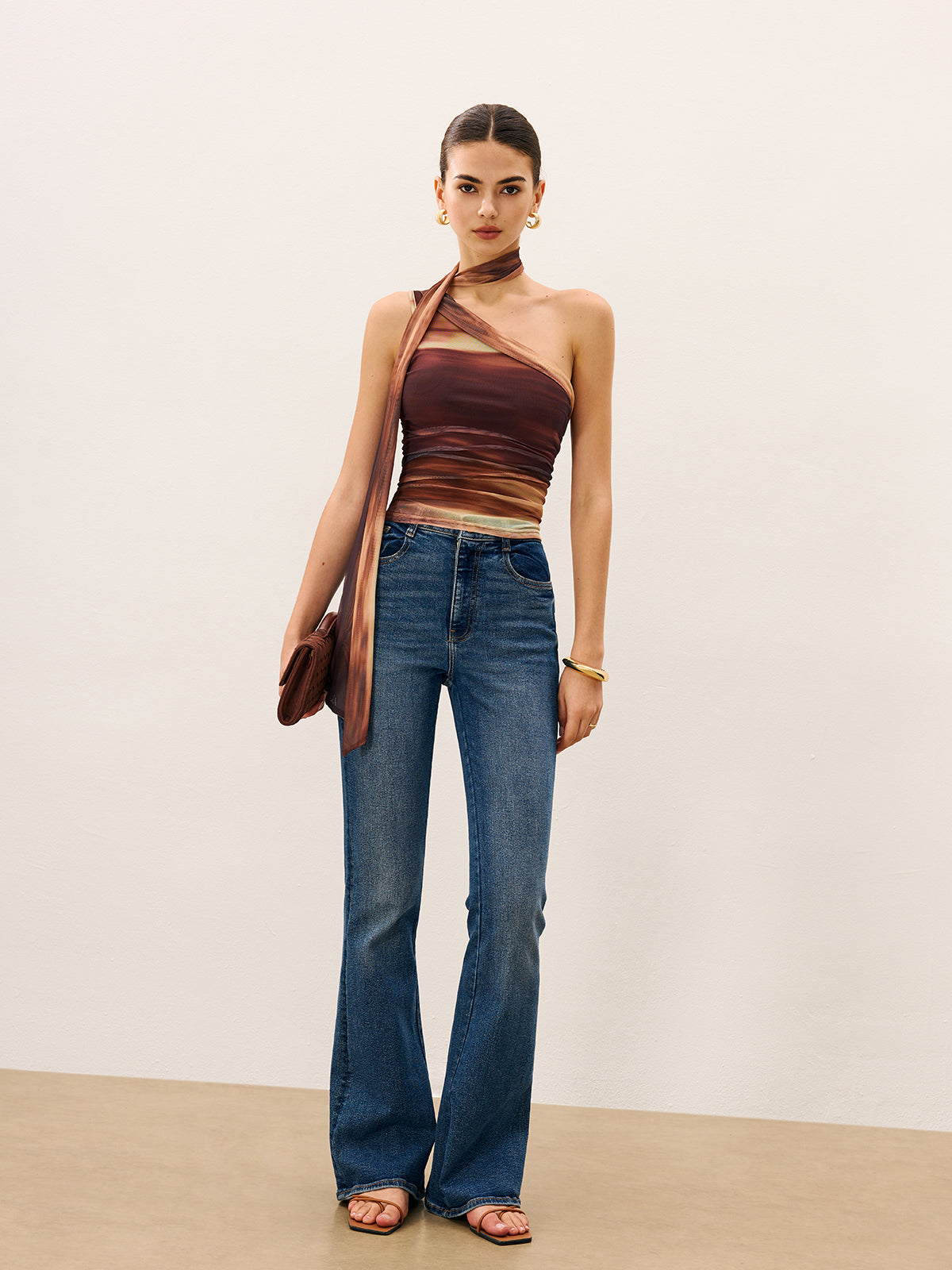 Dradient Eşarp Detaylı Üst