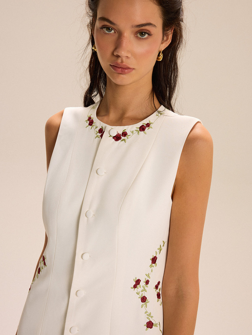 İşlemeli Çiçekli Mini Elbise