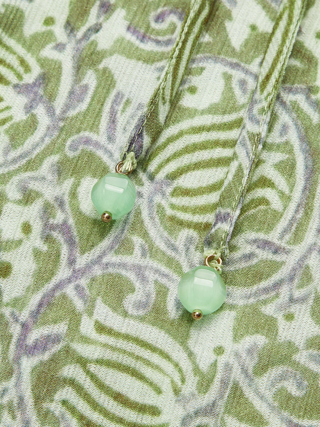 Çiçekli Volanlı Bluz