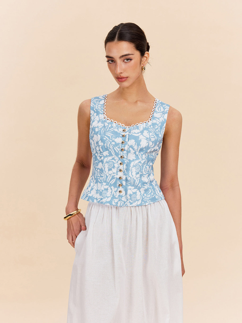 Çiçek Desenli Önü Düğmeli Üst