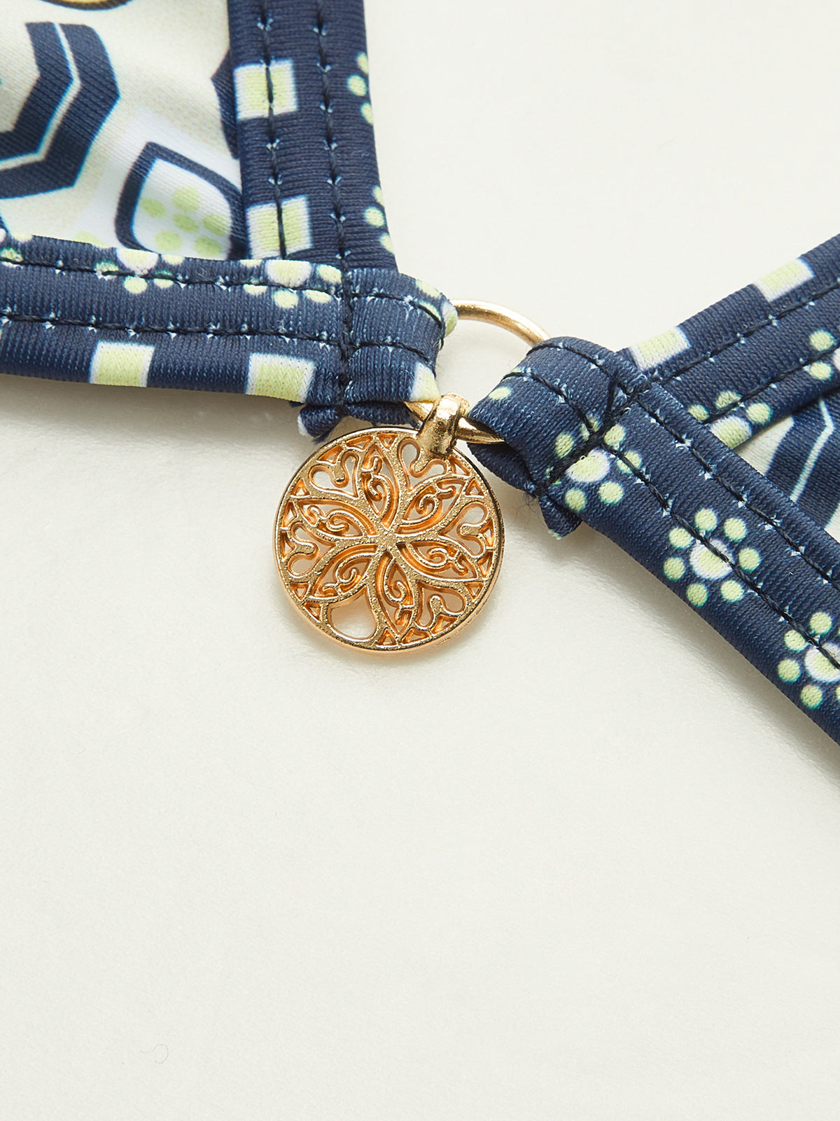 Desenli Halter Bikini Takımı