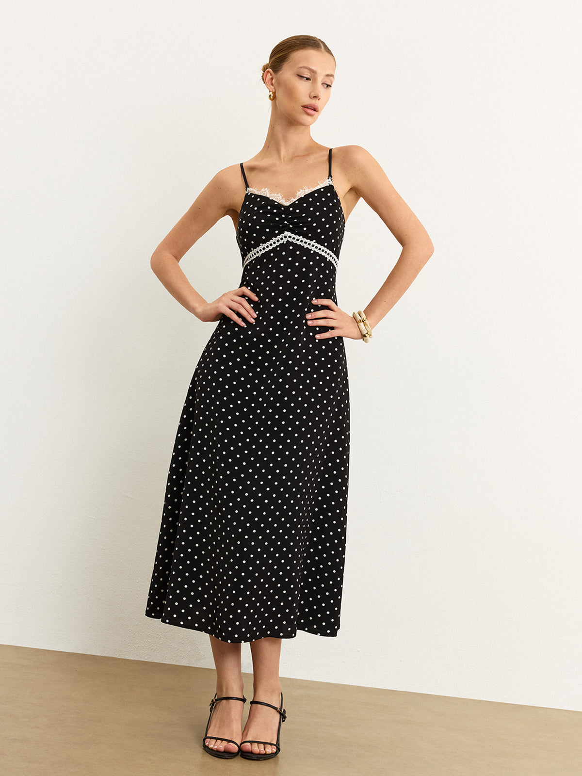 Polka Dot Dantel Kenarlı Midi Elbise